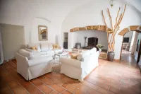 Châteauzen Hotels in Le Caylar