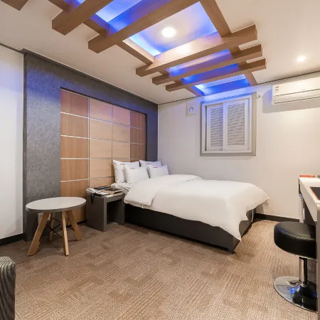 Bucheon (Wonjong-Dong) A Hotel