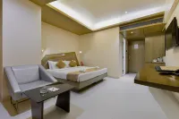 Dragonfly Hotel- the Art Hotel