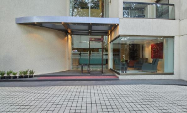 Oakwood Residence Naylor Road Pune