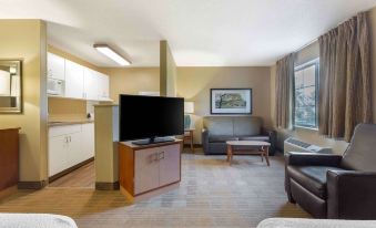 Extended Stay America Suites - Hartford - Farmington