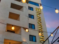 Busan Hadan H Moment Hotel Hadan Branch 下端附近的飯店