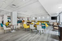 Comfort Inn & Suites Voorhees/Mt. Laurel Hotels in Echelon