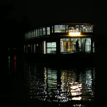 Casino Houseboats
