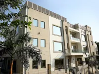 Inde Hotel Vista Woods Huda City Centre, Gurgaon Hotels near Whirlpool