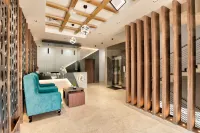 Lexus Inn