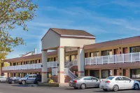 Ramada by Wyndham West Atlantic City فنادق في بليزانتفيل
