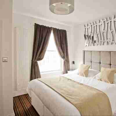 Burton Stone Inn - Free Parking on Site Rooms