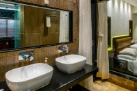 Kudle Beach View Resort and Spa Gokarna - balcony