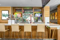 Holiday Inn SAN FRANCISCO-GOLDEN GATEWAY by IHG with No Resort Fee - bar