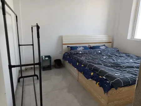 Goubangzi Daily Rental and Monthly Rental Apartment (Xiushui East Road No. 2) Отели в г. Бейчжэнь