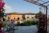 Auberge du Poids Public Logis Hotel Hotels in Montferrand