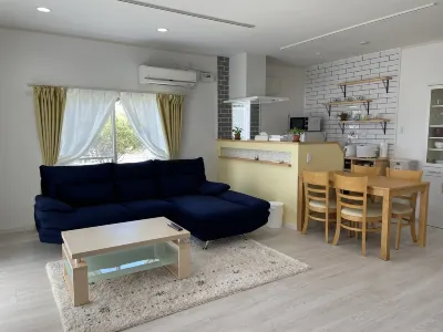 Holiday Villa Ta-View Hotels in 