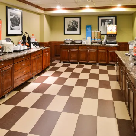 Hampton Inn & Suites Greenville