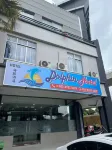 Dolphin Hotel فنادق في بورت كلانغ