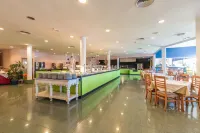 Vibra Blanc Palace Aparthotel Hotels in Cala Blanca