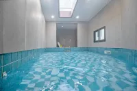 Millyang Ajur Kids Poolvilla - Parking