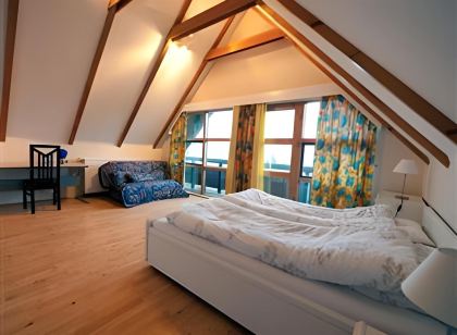 Reykjavik Peace Center Guesthouse