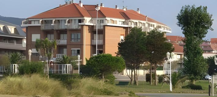 Hotel Gala Hotele w: Transmiera