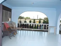 Troy Lodge Hotels in Basco