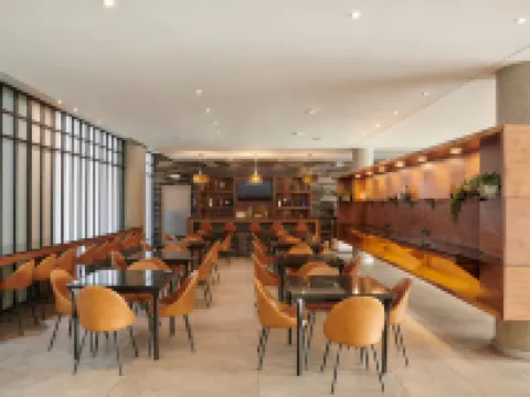 Four Points by Sheraton Distrito Uno Chihuahua チワワのホテル