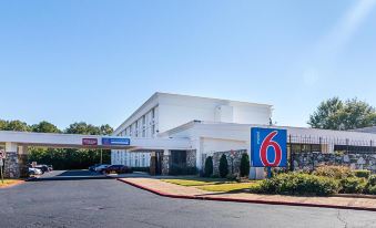 Motel 6 Decatur, GA