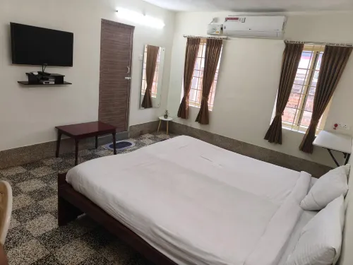 Cm Residency