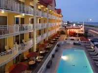 Montreal Beach Resort - parking
