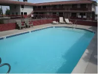 Motel 8 Maricopa - Mountain view
