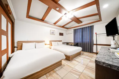 Changwon Masan Bay Hotels near Kyungnam University