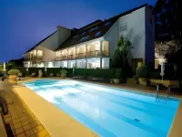 Villa Covelo Hotels in Marin