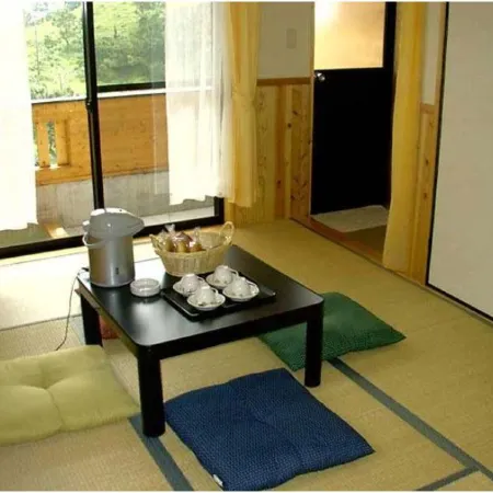 Lodge Mura
