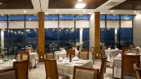 Holiday Inn 奎雷塔羅ZONA迪亞曼泰 - 早餐