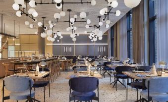 3. Novotel ..