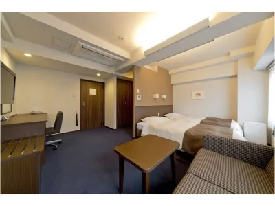 Hirakata Sun Plaza Hotel Hotels near Saiho-ji Temple