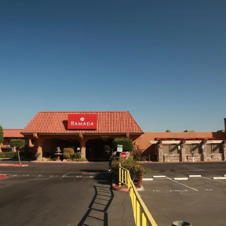 Ramada by Wyndham Fresno North