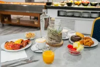 Hotel Beleret - breakfast