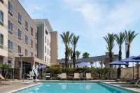 Fairfield Inn & Suites Tustin Orange County - Swimmingpools