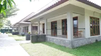 Pepabri Hotel & Resort Hotels near J & J Aircraft Education and Tourism Area