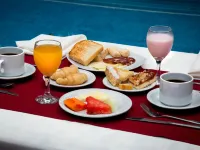 La Reserva Virgin Lodge by Nobile - breakfast