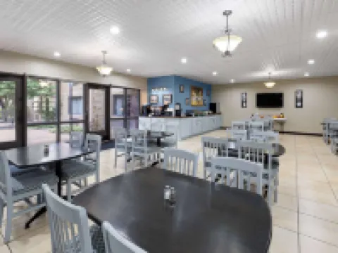 Baymont Inn and Suites by Wyndham Farmington, MO Hotels in St. Francois Township