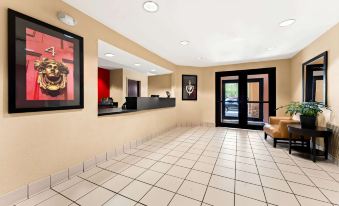 Suburban Studios Columbus Bradley Park