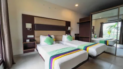 Treebo Kingsbury Fiesta Vellore Hotels near Khan khah (e) qutb (e) qutbe vellore