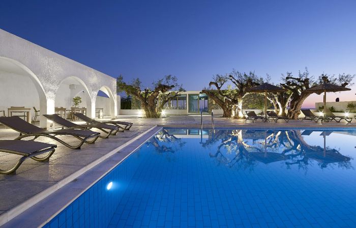 Coriva Beach Hotel & Bungalows