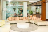 Oemah Kakang Loft & Bed Cidadap 호텔