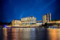 Charisma de Luxe Hotel Hotels in Bayraklıdede Mahallesi