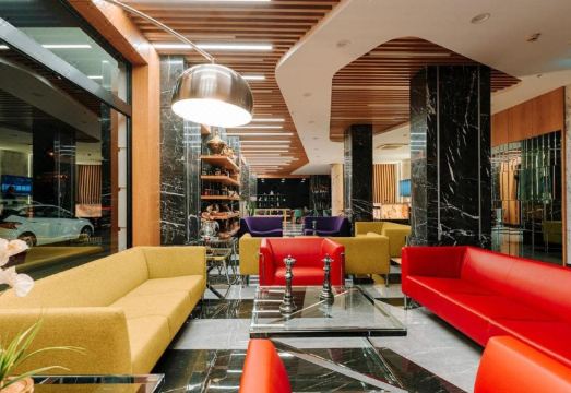 5. 인이트 호텔..