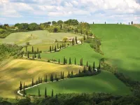 Charming Apartment with Pool and Countryside Views Hotels in Asciano