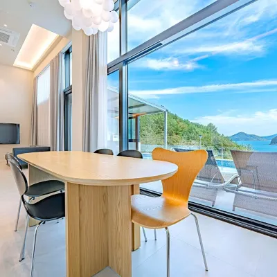 Yeosu Blau Pension Hotels near The Ocean Golf Course