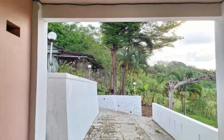 Panorama Beach Resort Отели в г. Лебак